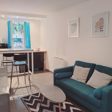 Cosy Corner Apartment L'Isle-sur-la-Sorgue Exterior photo