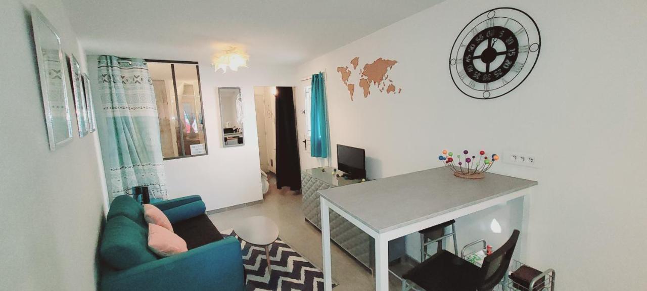 Cosy Corner Apartment L'Isle-sur-la-Sorgue Exterior photo