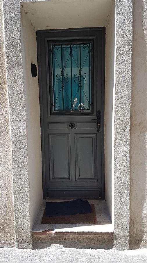 Cosy Corner Apartment L'Isle-sur-la-Sorgue Exterior photo